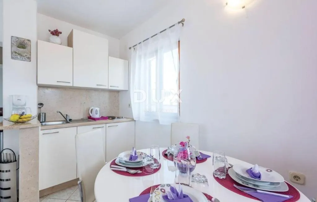istra, žminj - samostojeća kuća u mirnom naselju s garažom i 1000m2 okućnice - slika 29