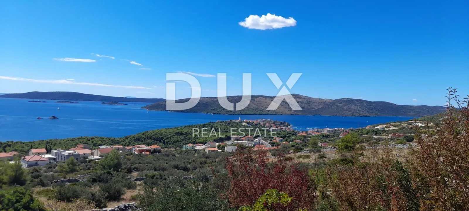 DALMACIJA, TROGIR - Građevinsko zemljište s pogledom na more