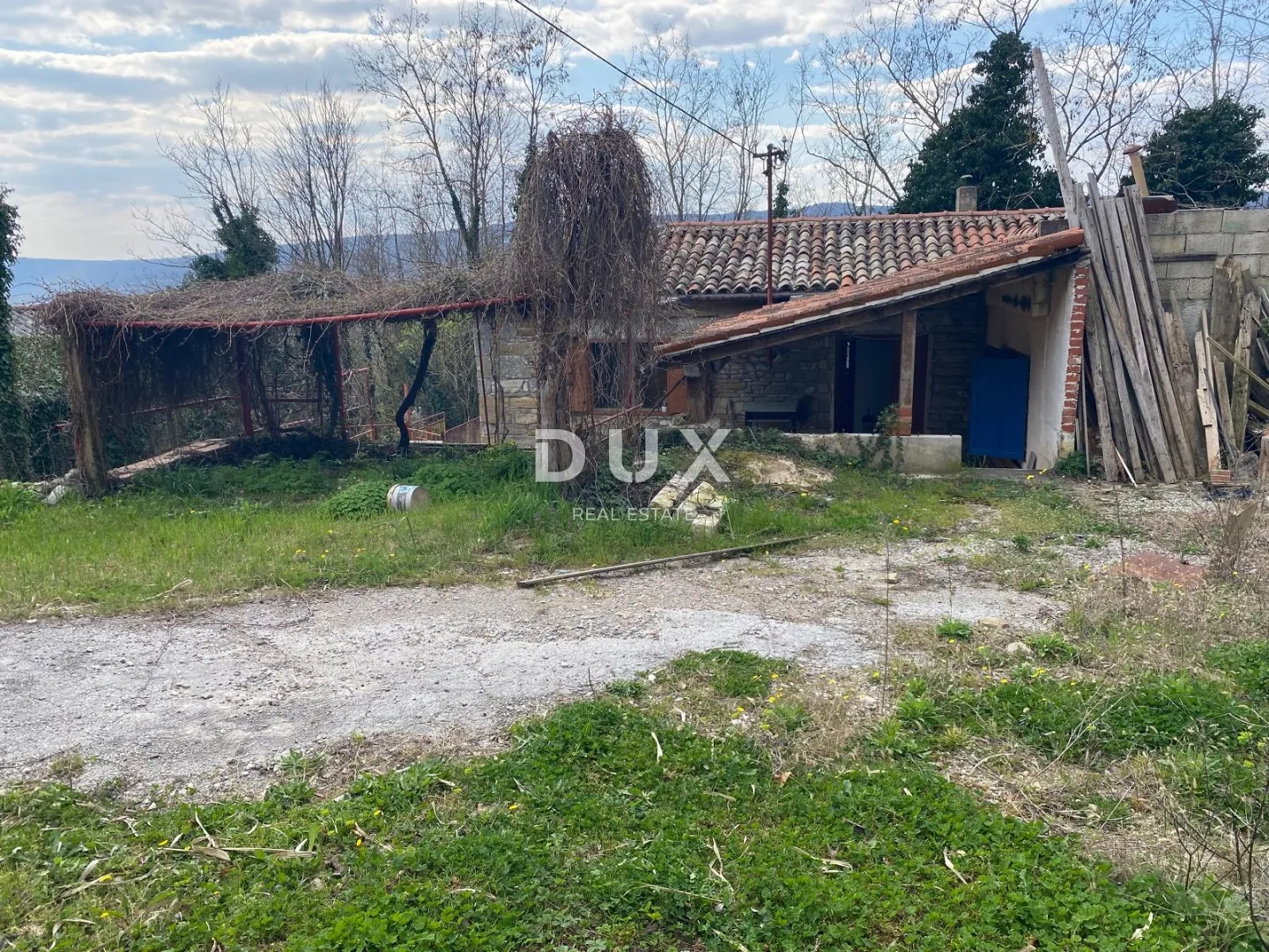 istra, tupljak - samostojeća kuća s dvorištem na odličnoj lokaciji. hitna prodaja! prilika! - slika 27