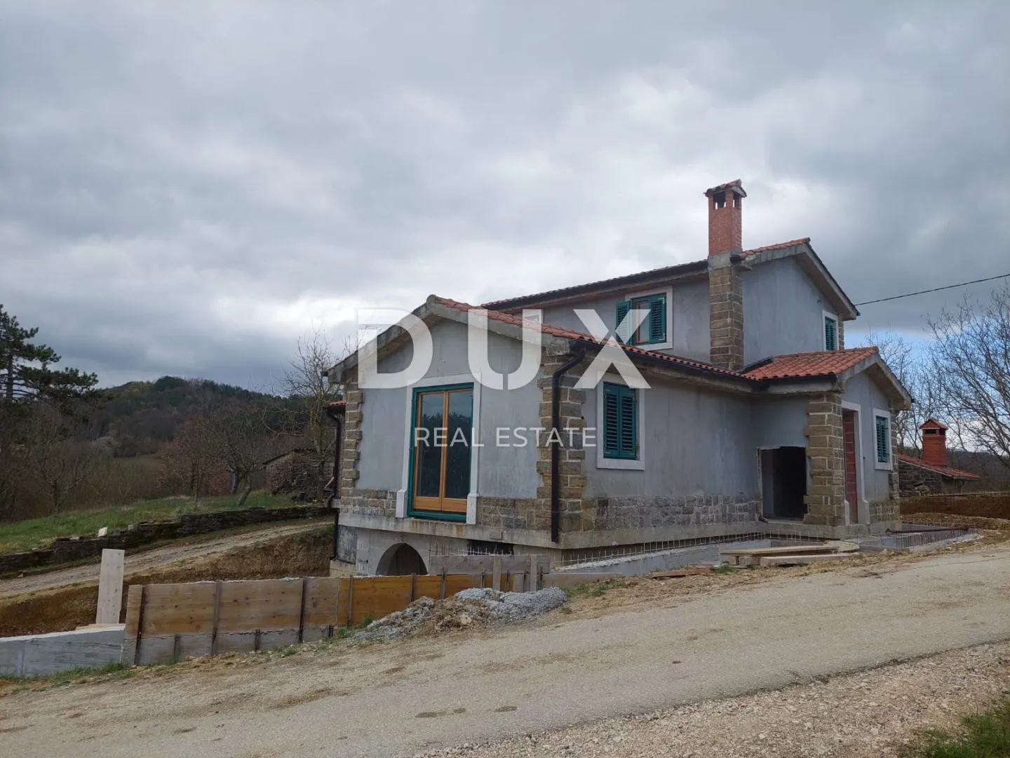 istra, pazin - samostojeća kuća s bazenom - slika 6