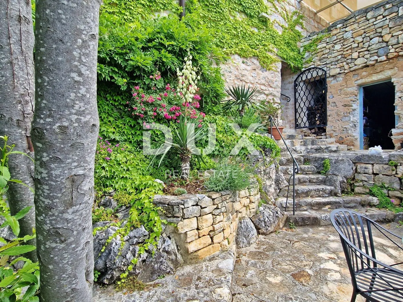 istra, buje - kamena kuća sa spektakularnim pogledom - slika 16