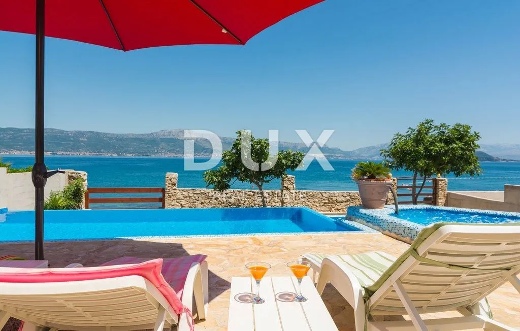 trogir, čiovo - kuća prvi red do mora - slika 2
