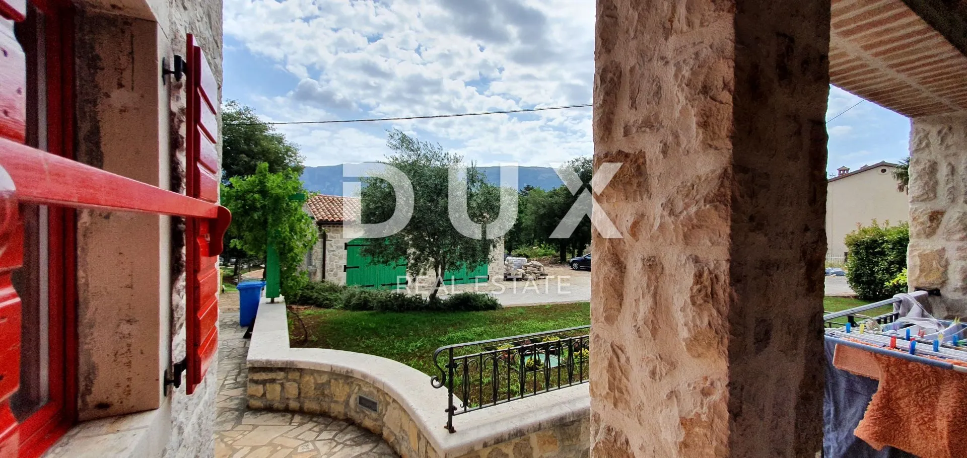 istra, kršan - kamena ljepotica s bazenom - slika 8