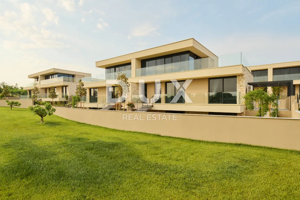 istra, savudrija - moderna luksuzna villa blizu mora v14 - slika 2
