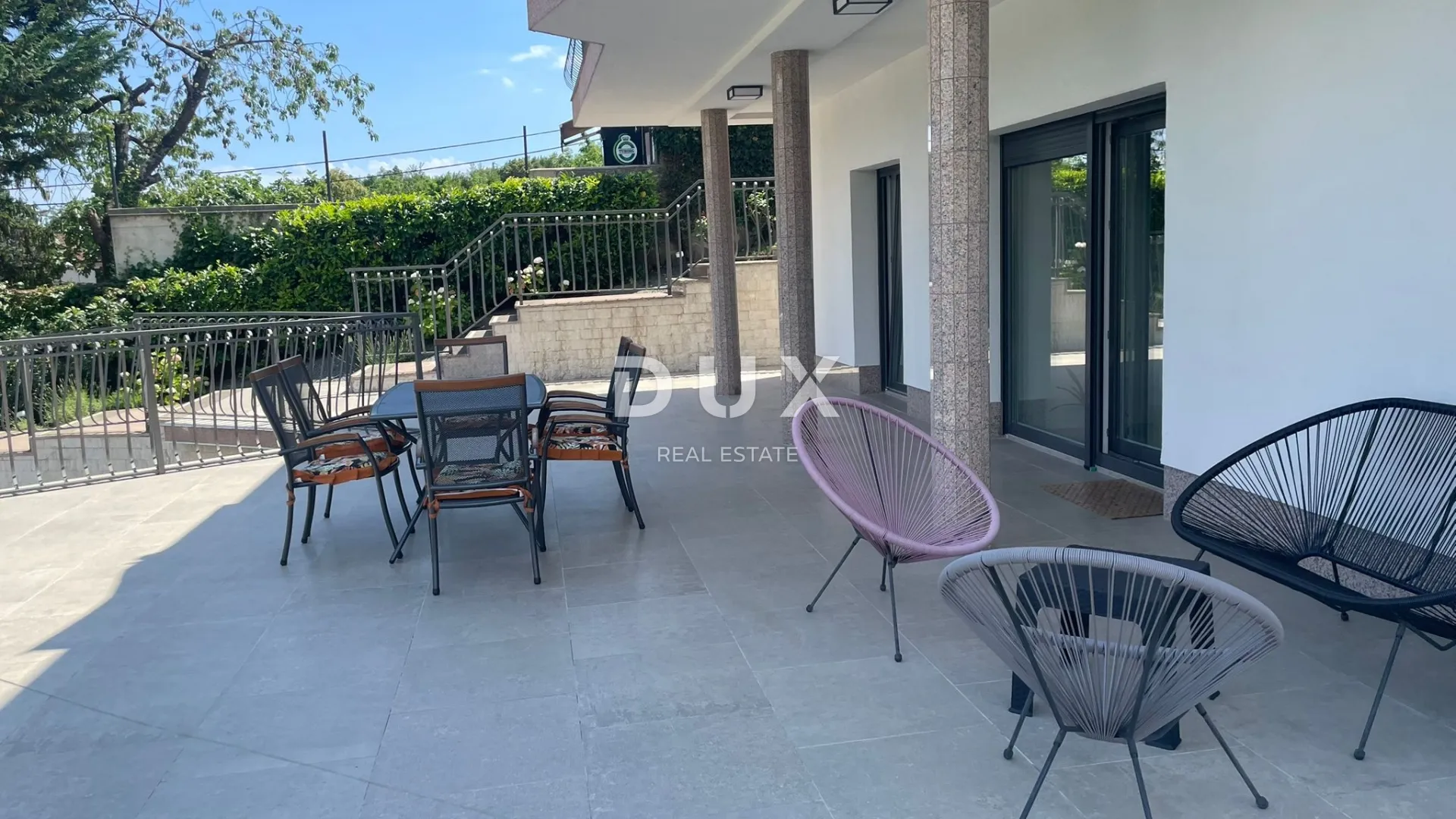 opatija, matulji - obiteljska vila s dva stana , garažom i bazenom! - slika 60