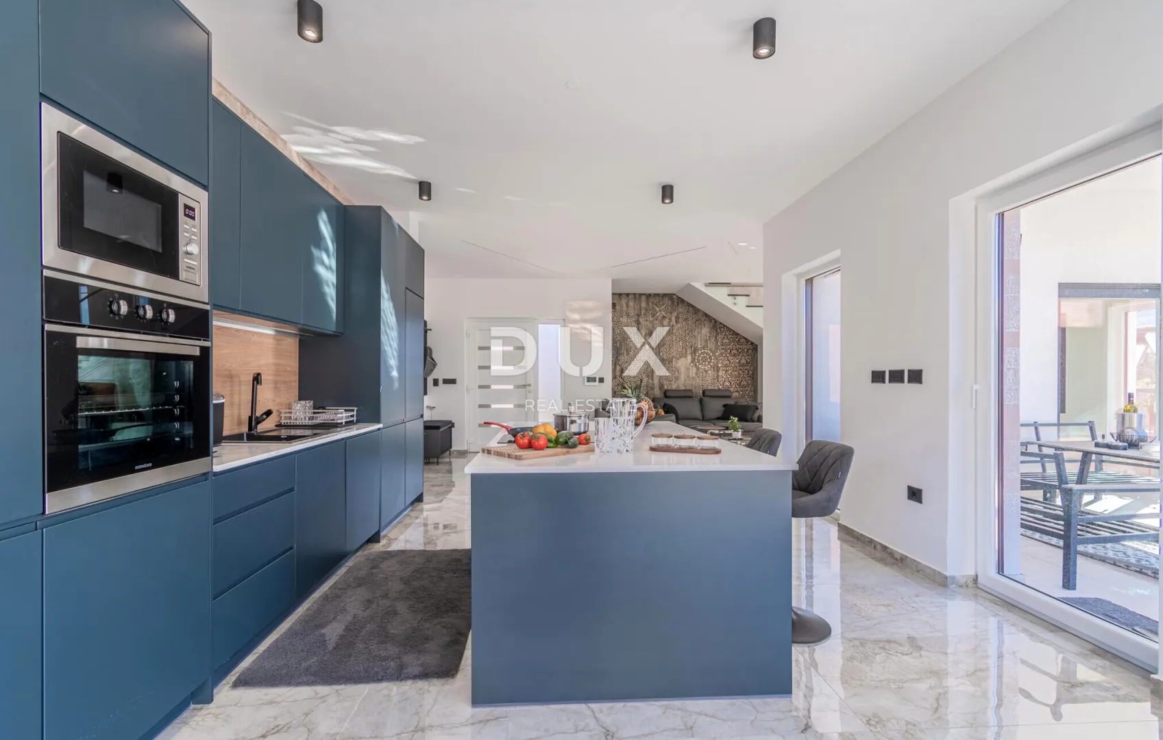 istra, labin, samostojeća kuća, 190 m², bazen, wellness - slika 12