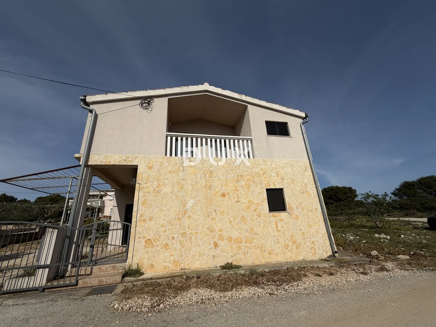 sv. filip i jakov – kuća s pogledom na more, mirna lokacija! - slika 2