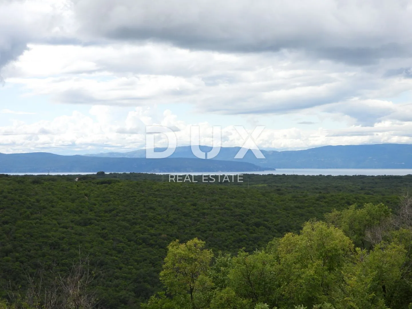 krk, dobrinj - samostojeća kuća 135m2 s pogledom na more + okoliš 150m2 - slika 19
