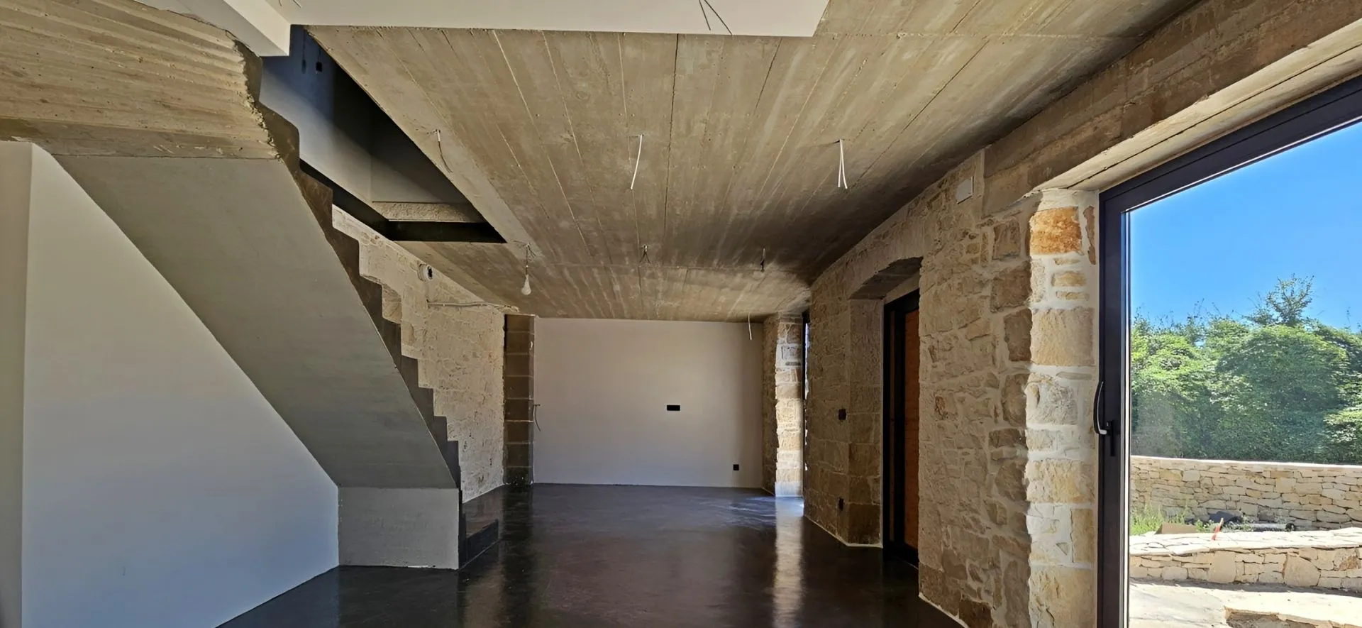 istra, labin, kamena kuća, 157.30m2 - slika 10