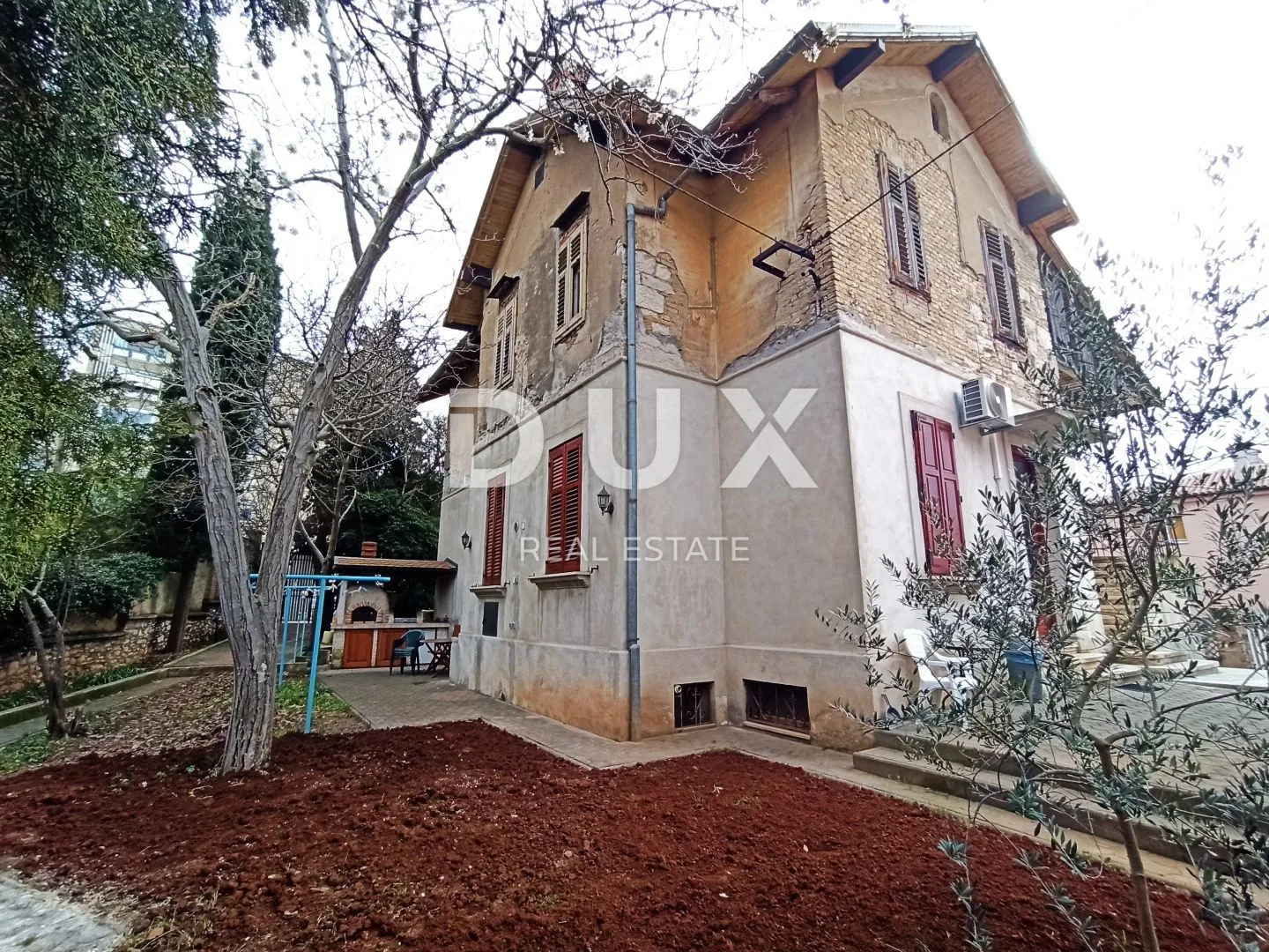 istra, pula - austrougarska vila za renovaciju u blizini mora - slika 7