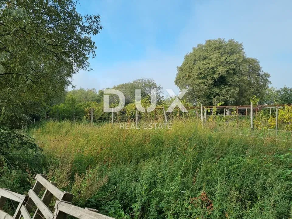 istra, valtura - građevinsko zemljište s objektom - slika 9