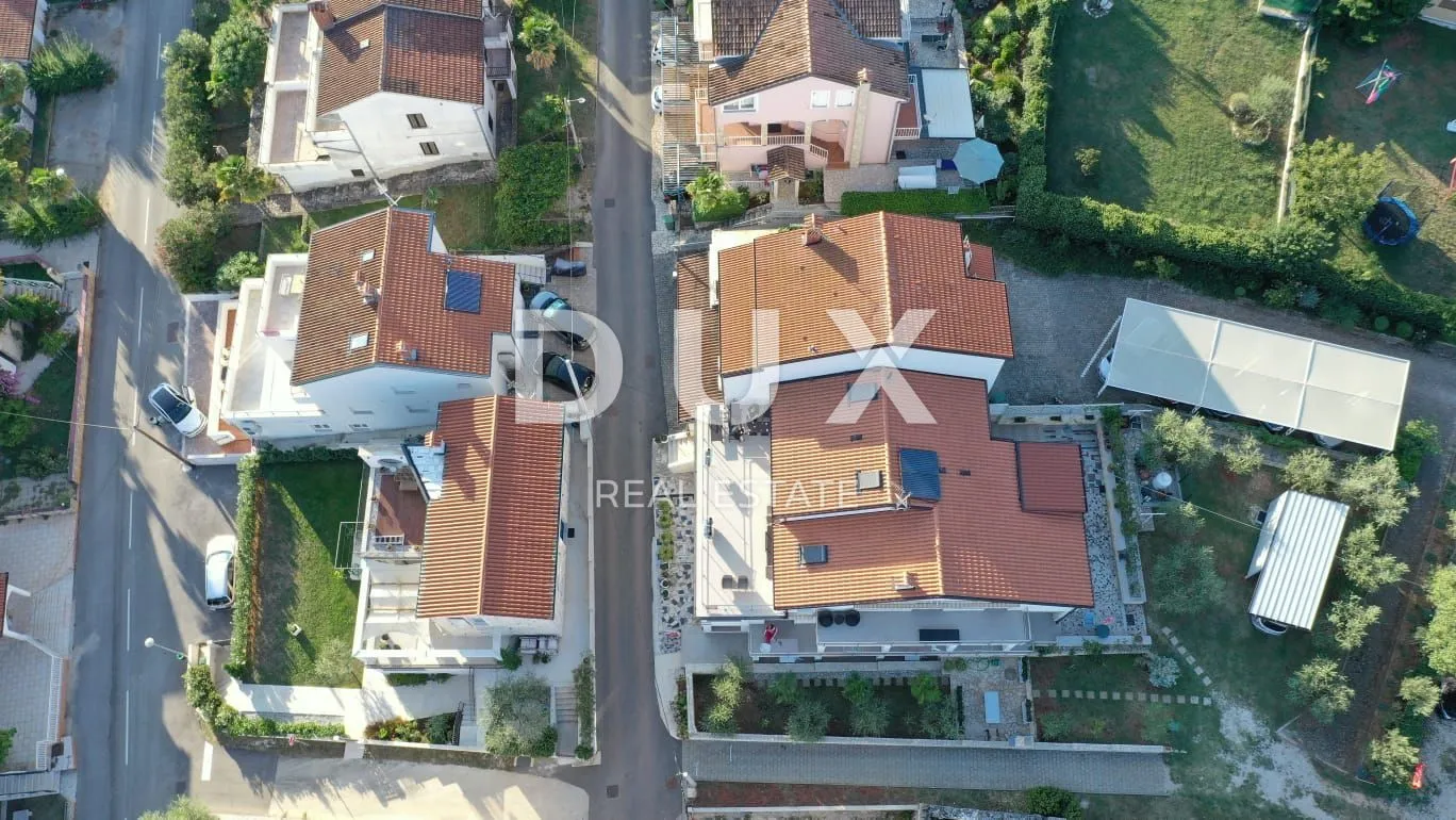 istra, poreč - apartmanska kuća s pogledom na more - slika 3