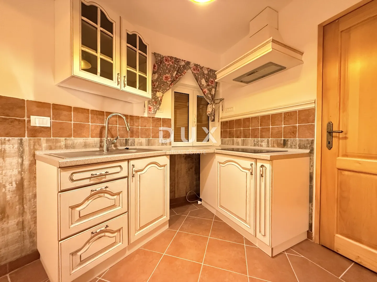 gorski kotar, mrkopalj - kuća s četiri apartmana - slika 7