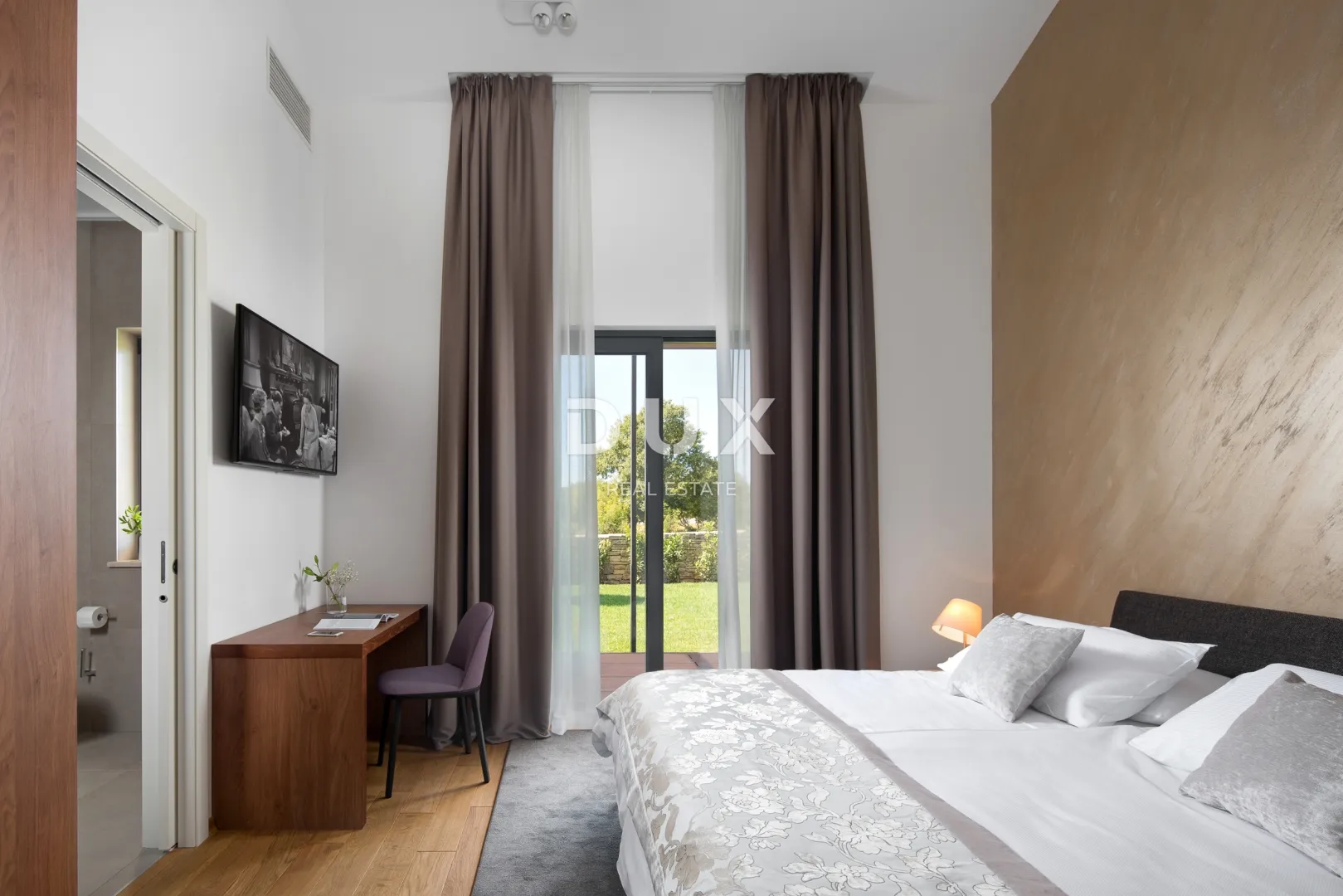 istra, bale - spektakularna dizajnerska vila - slika 24