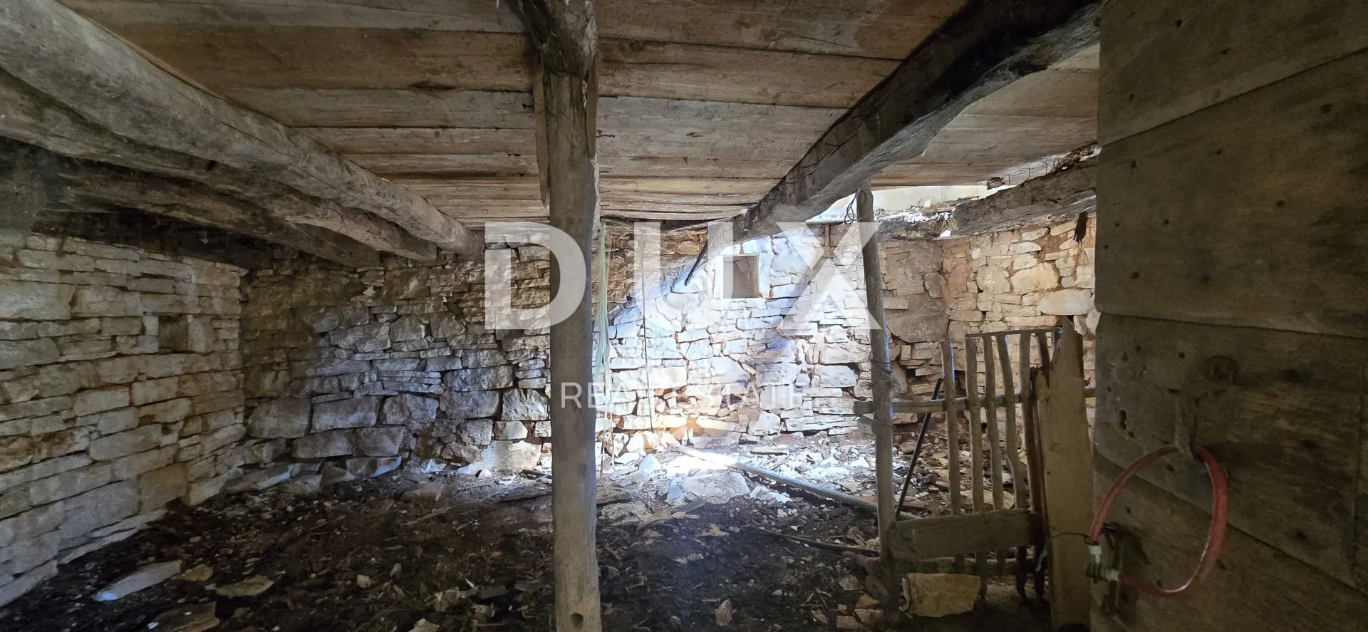 istra, žminj - dvije kamene kuće spremne za obnovu - slika 17