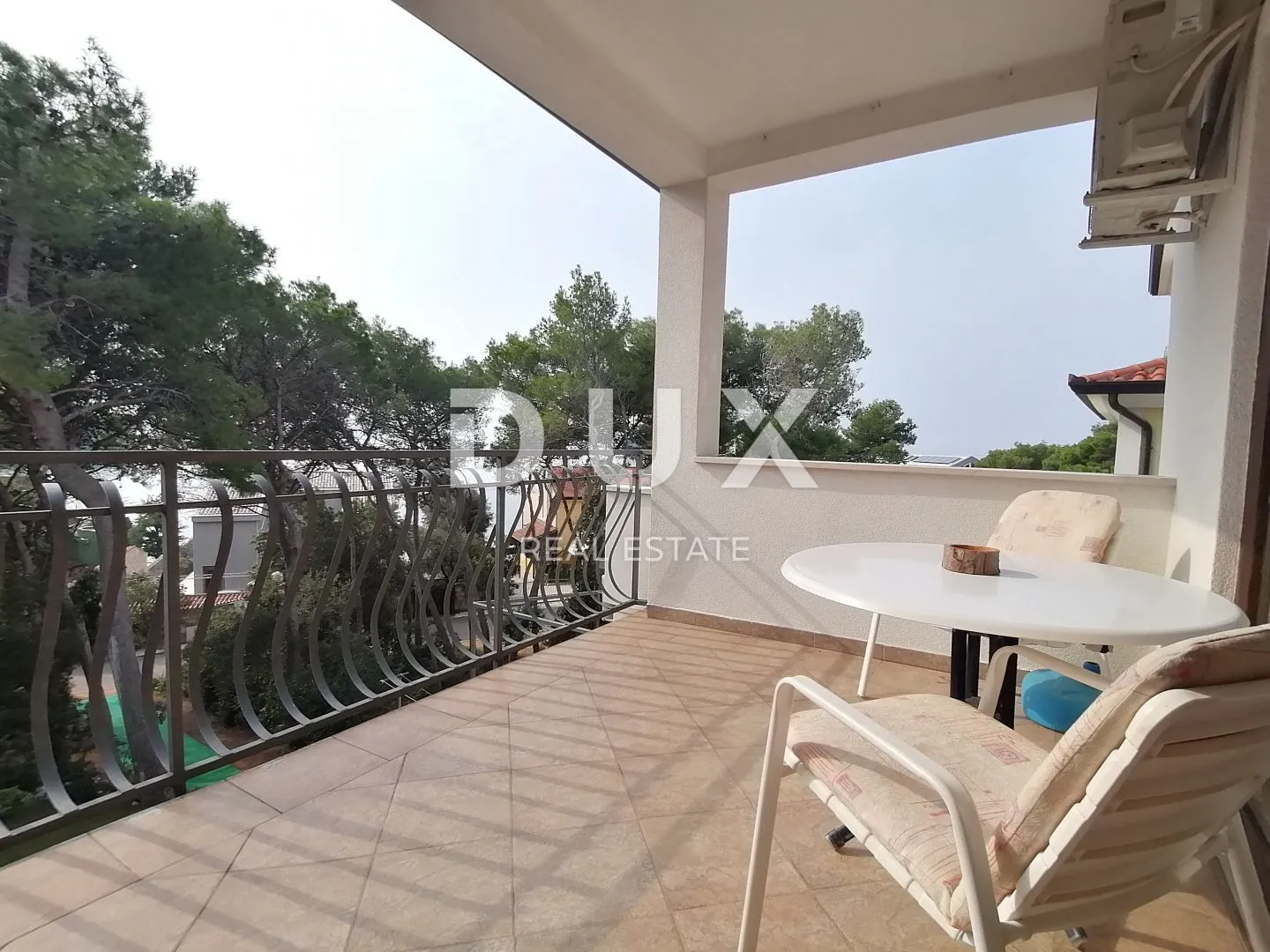 istra, rovinj apartmanska kuća na samo 40m od mora! - slika 40