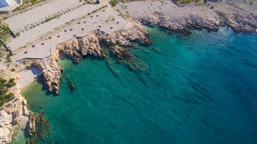 OTOK PAG, STARA NOVALJA - poljoprivredno zemljište na izuzetnoj lokaciji - Stara Novalja, Novalja