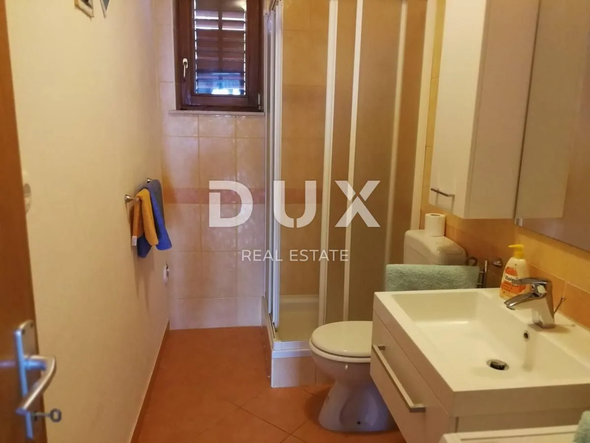 novi vinodolski, klenovica - kuća s apartmanima i pogledom na more - slika 11