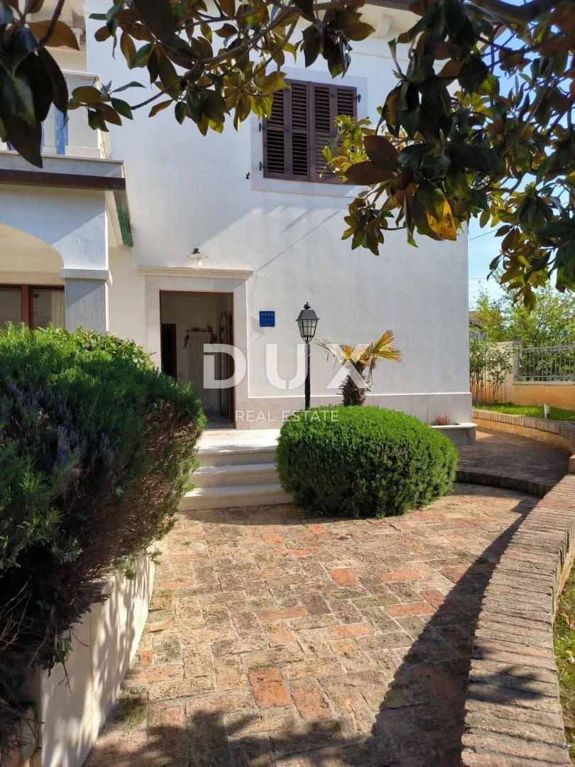 istra, umag - raskošna vila prvi red do mora! - slika 24