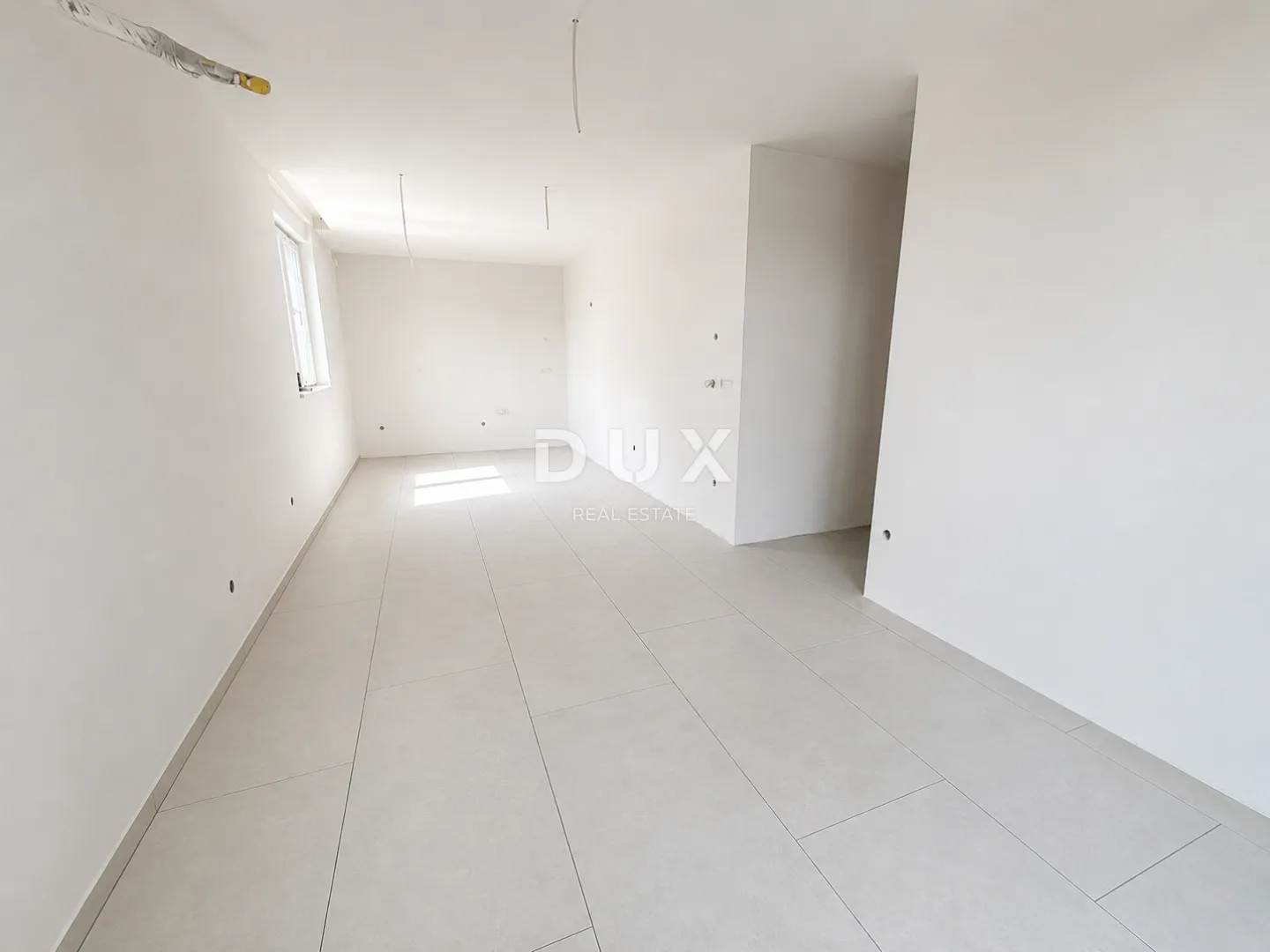vodice, srima – stan s 2 spavaće sobe, 70 m od plaže, lift - slika 14