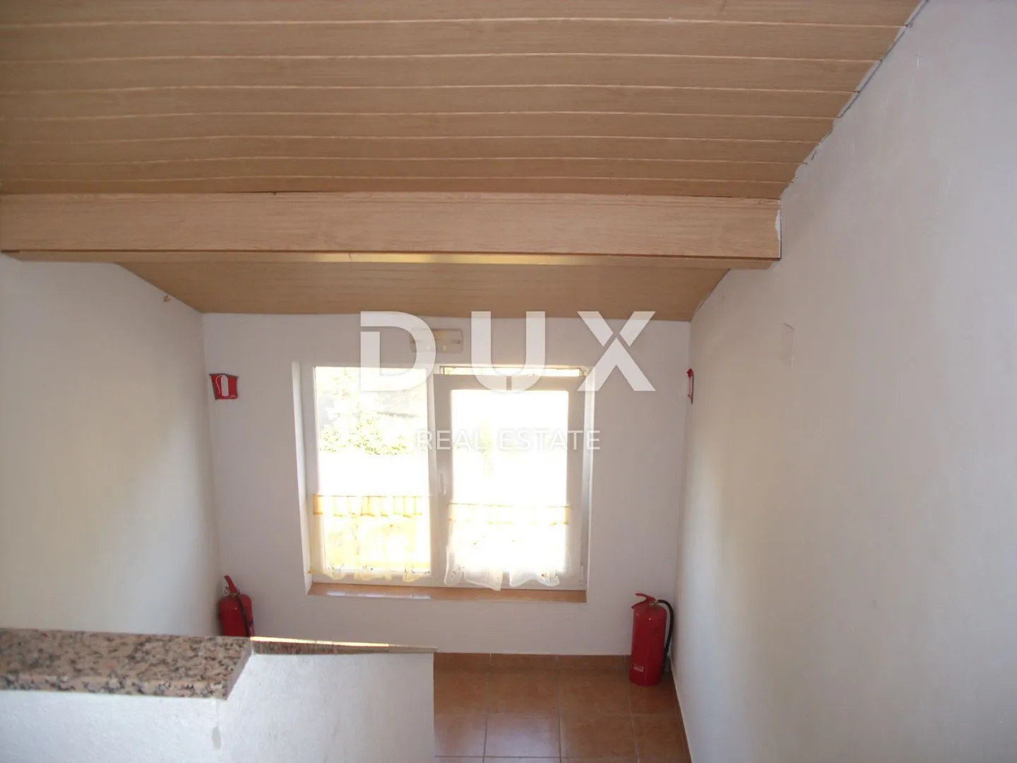 otok krk, malinska (okolica) - dva odvojena apartmana - slika 18