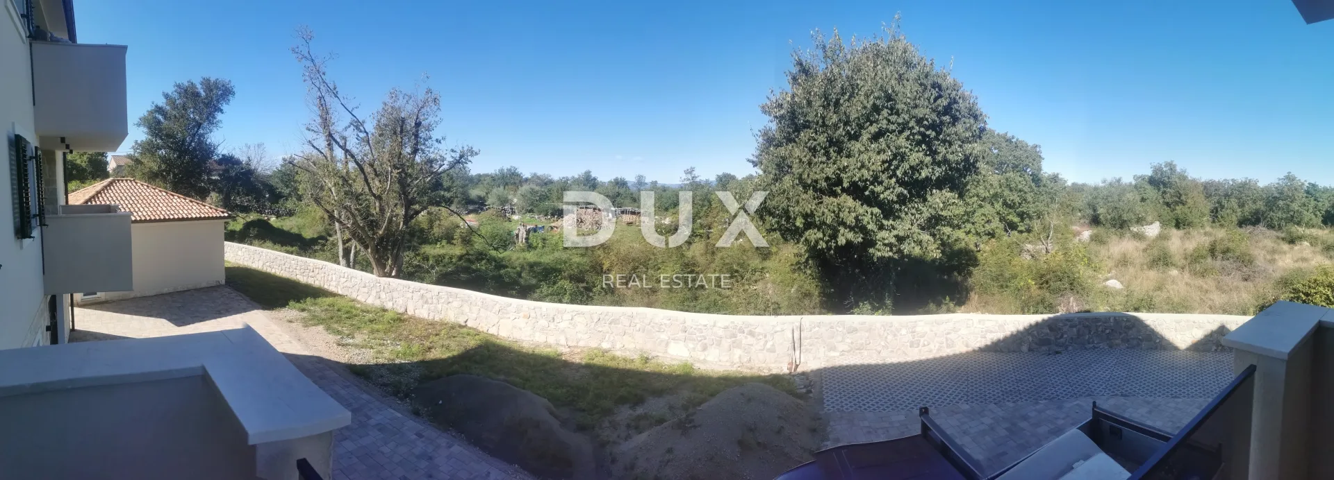 otok krk, okolica malinske - dva apartmana u novogradnji - slika 10