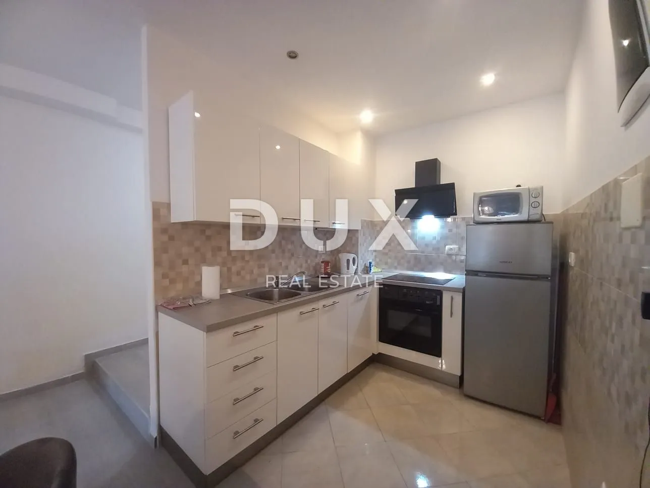 istra, labin - atraktivna apartmanska kuća s bazenom - slika 17