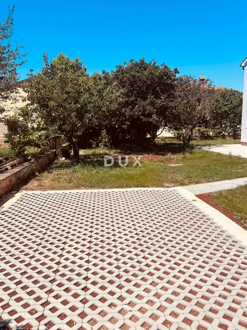 istra, poreč - prostrani renovirani stan s vrtom - slika 18