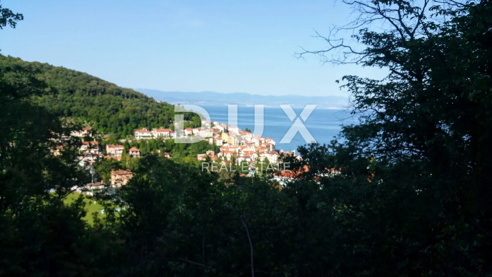 OPATIJA, MOŠĆENIČKA DRAGA - Stan i studio apartman s vlastitim ulazom i terasom