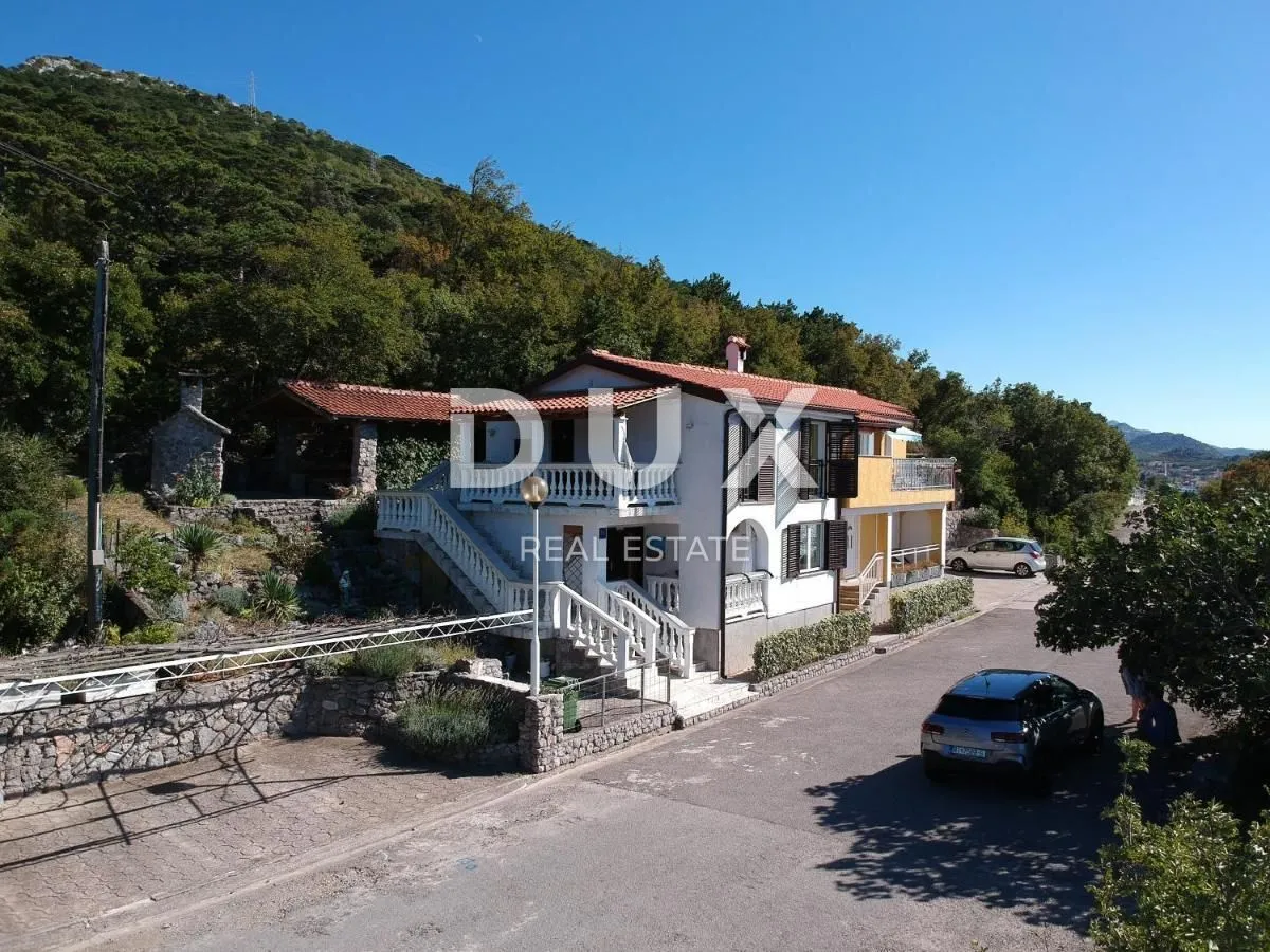 kvarner, senj, apartmanska kuća, 230 m2, prvi red od mora - slika 2