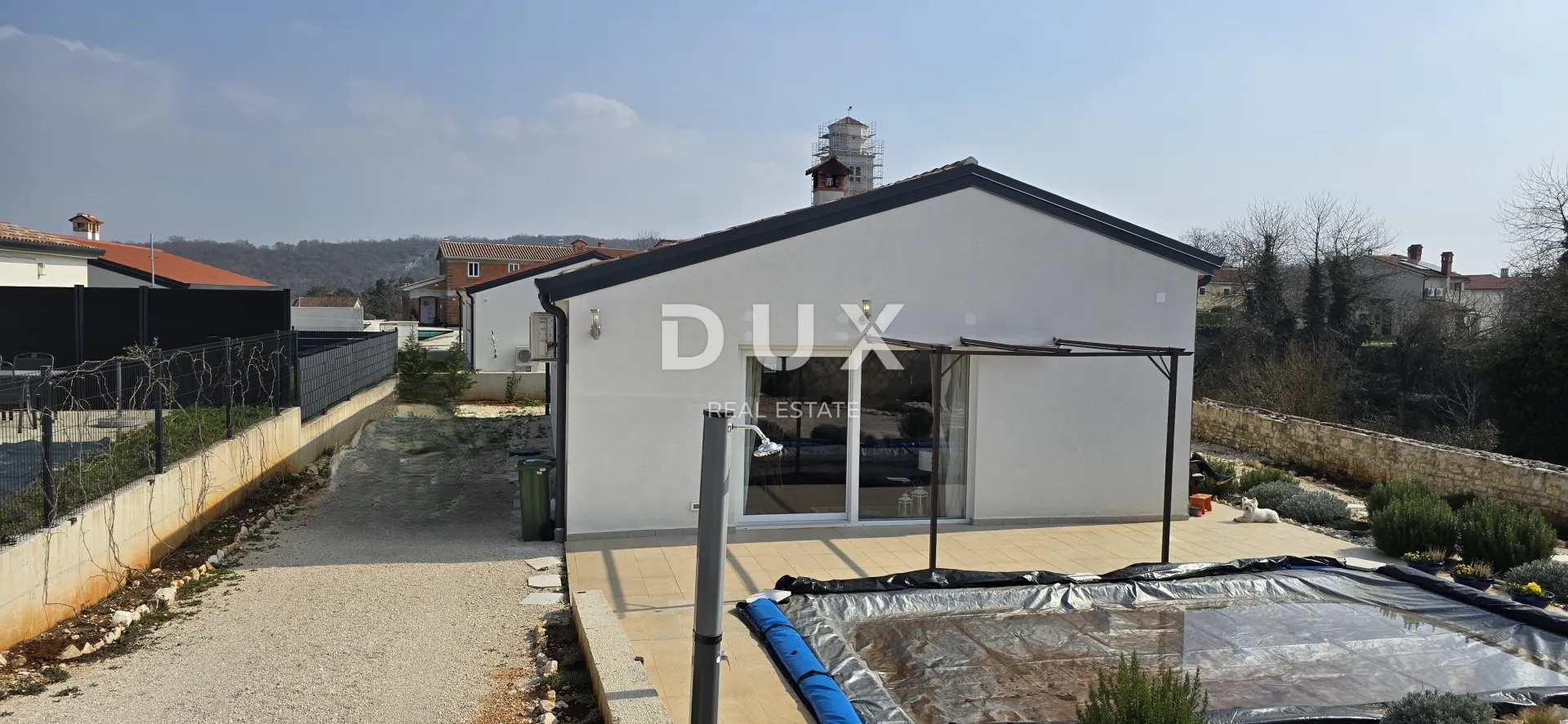 istra, tinjan - moderna prizemnica s bazenom, novogradnja - slika 27