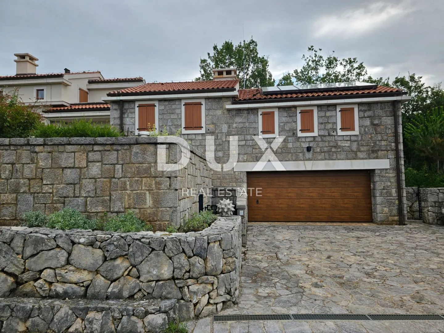 otok krk, poljica (okolica) - luksuzna kamena vila - slika 4