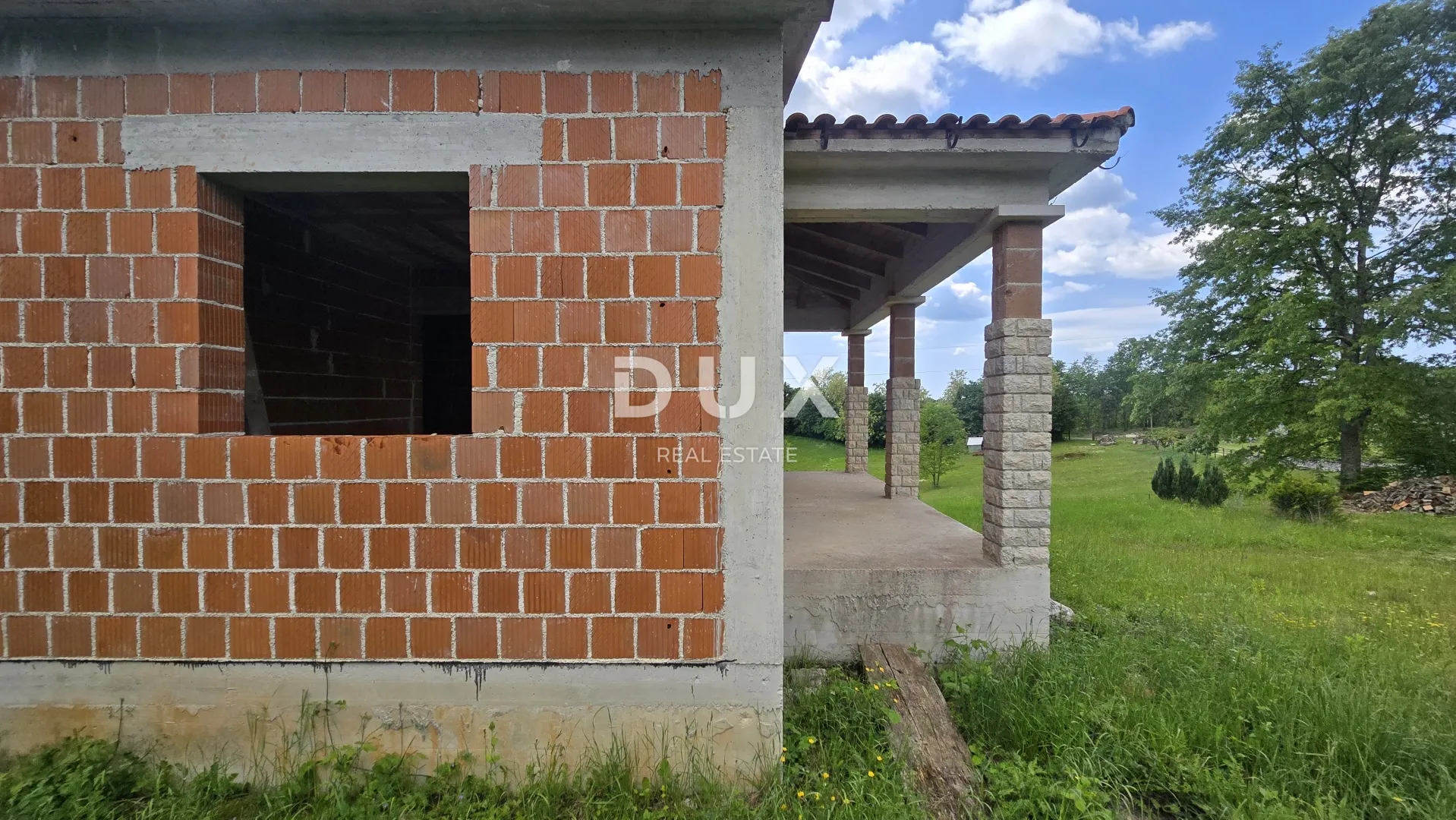 istra, gračišće - ekskluzivna privatnost, mir i otvoreni pogled – kuća s velikom okućnicom - slika 12