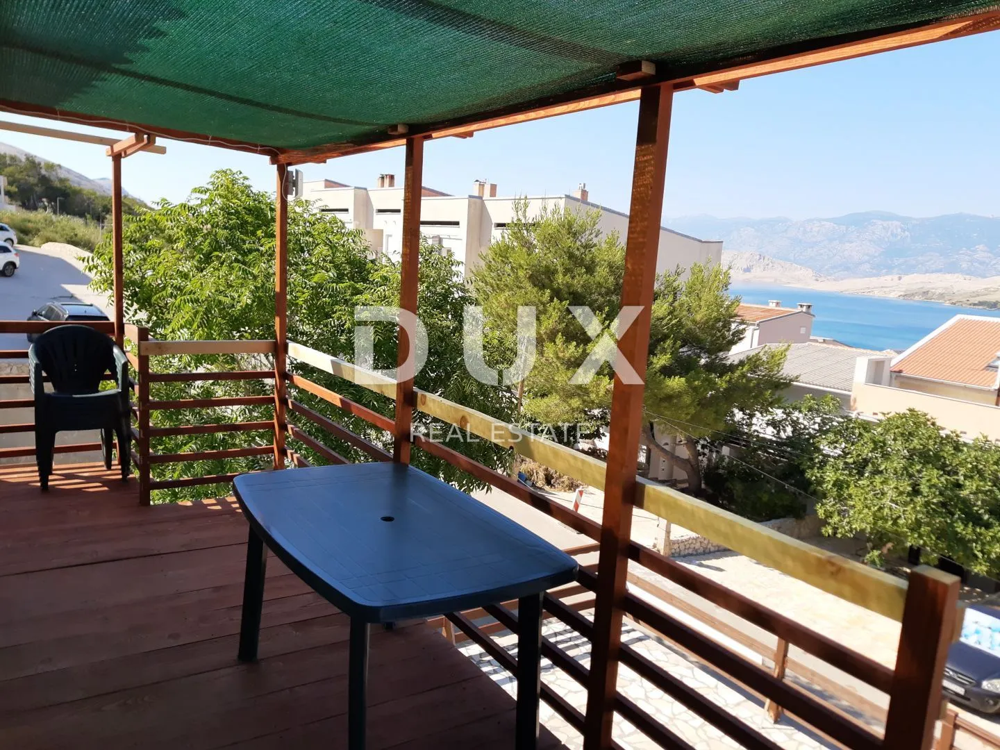 otok pag, grad pag- dvojna kuća 247 m2 za turizam - slika 39