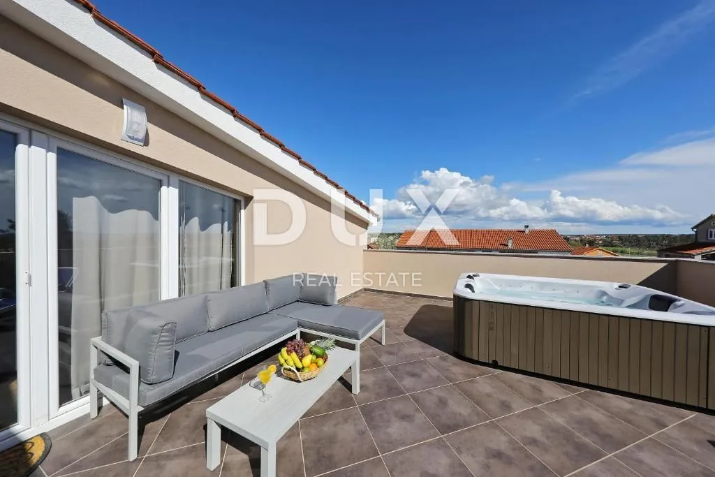zadar, privlaka - luksuzna vila s bazenom - slika 20