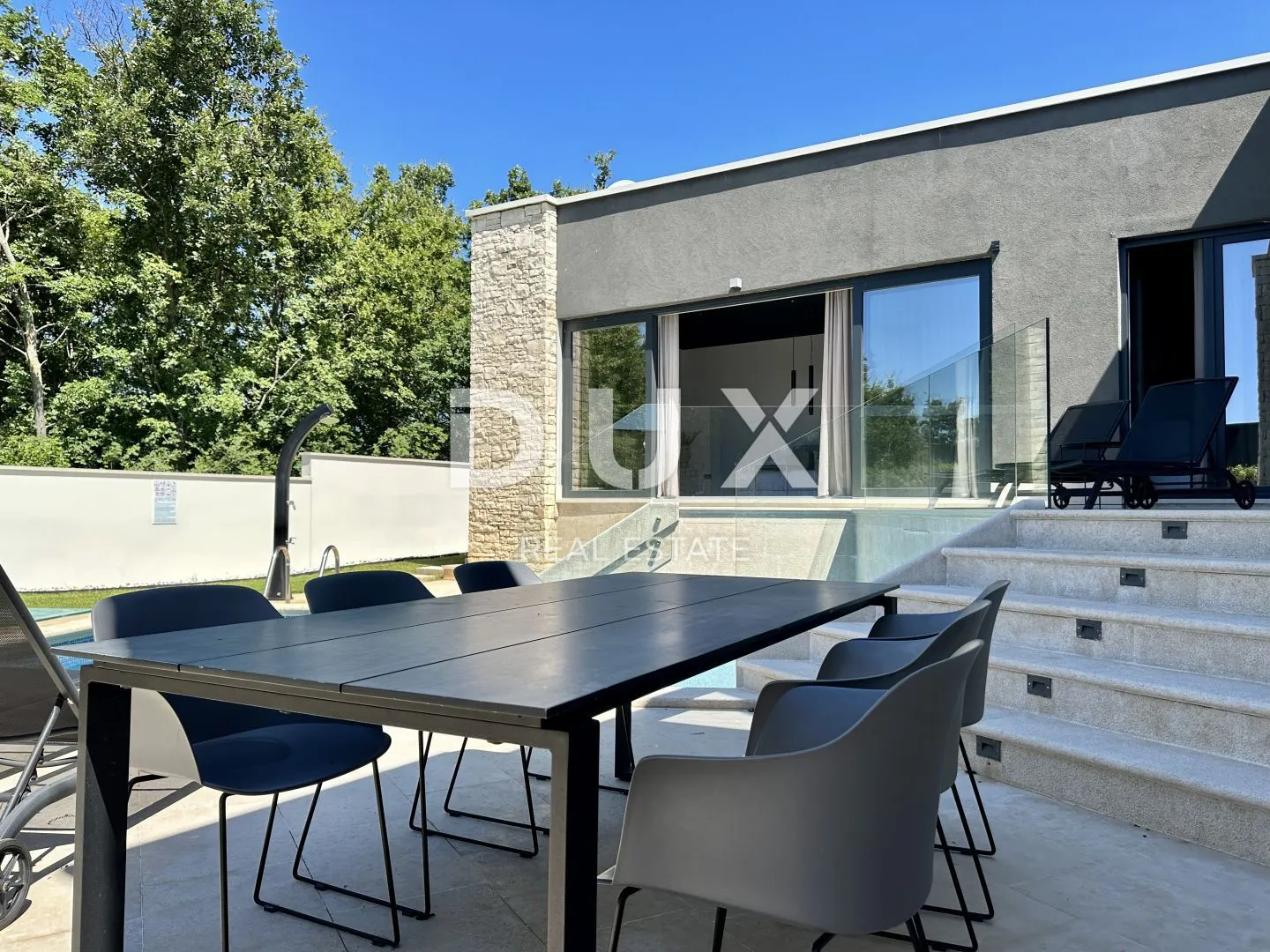 istra, umag - luksuzna vila blizu mora - slika 3