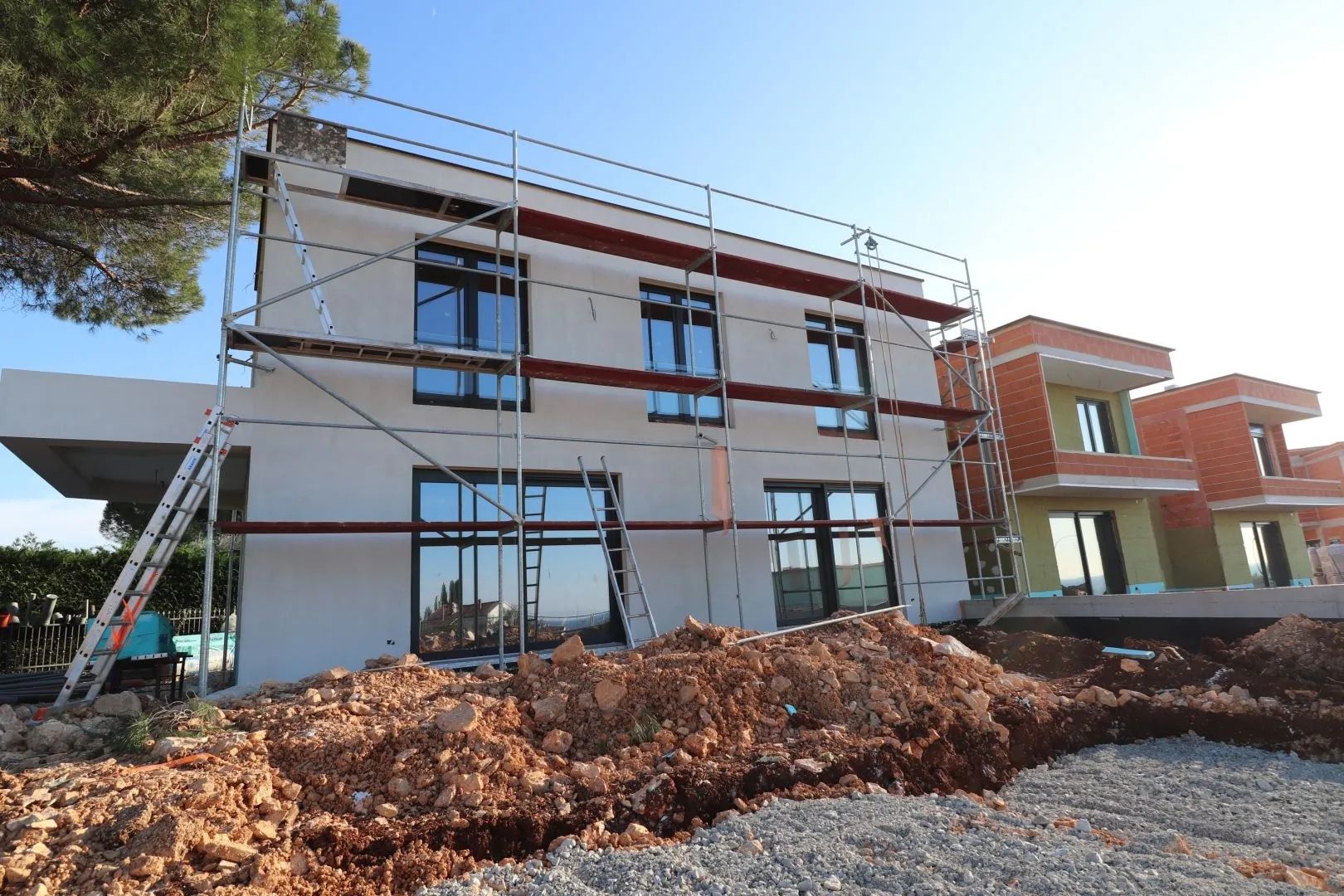 istra, poreč - lux vila sa vrtom i pogledom na more - slika 32