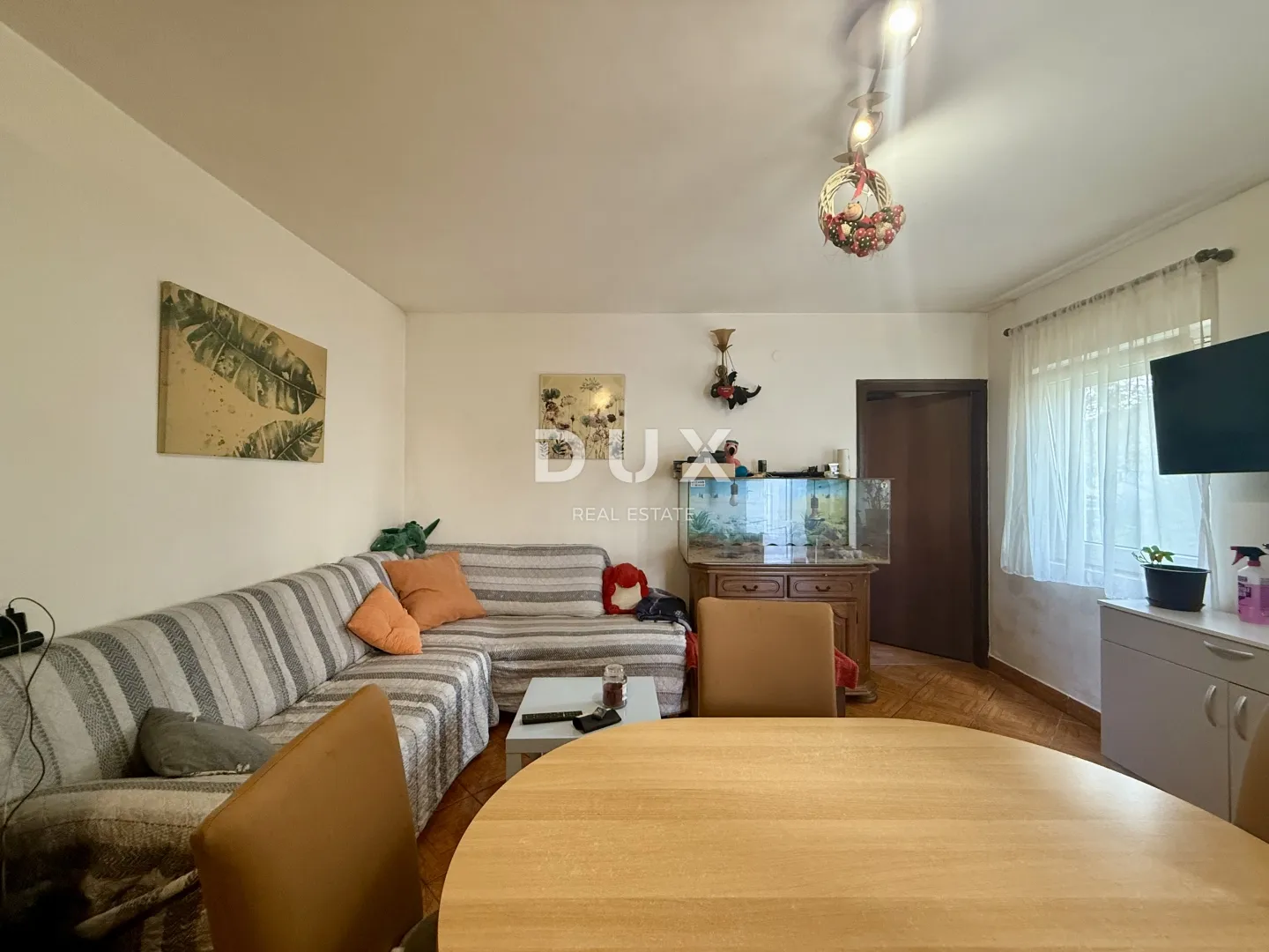 kvarber, crikvenica, dvosobni stan, 58 m2, velika terasa 30 m2 - slika 1