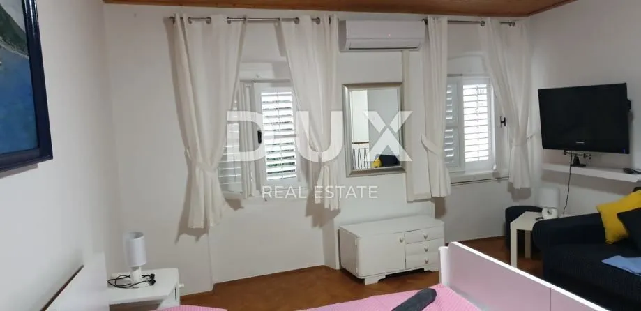 crikvenica, centar - kuća u samom centru - slika 11