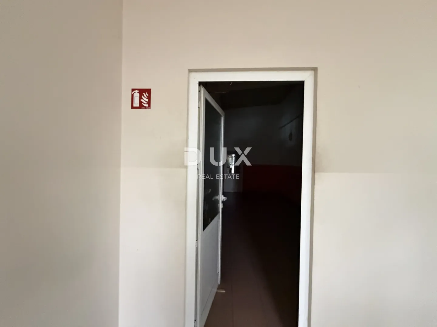 zadar, novi bokanjac - poslovni prostor 450m²-900m²! - slika 14