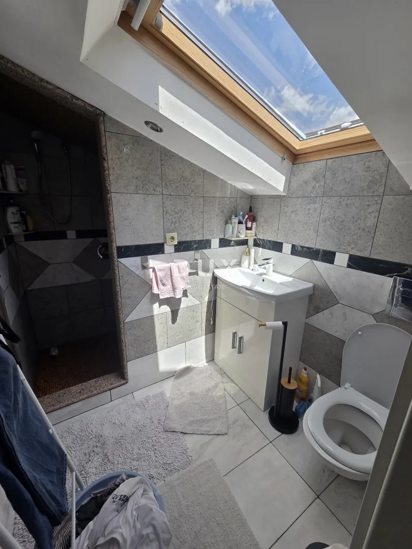 matulji, jušići- dvoetažni stan 160m2, db+3s, s pogledom na more + garaža + okoliš - slika 22