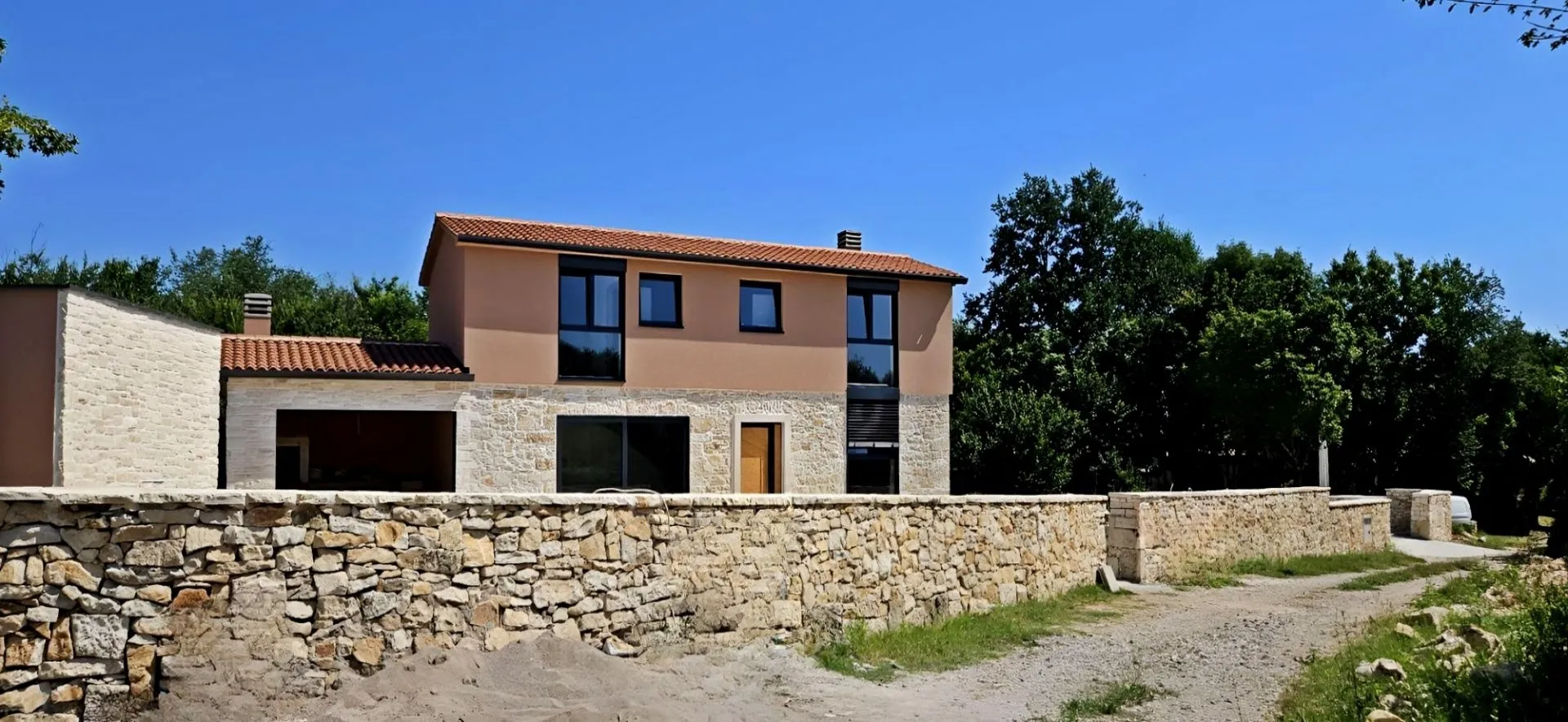 istra, labin, kamena kuća, 157.30m2 - slika 2