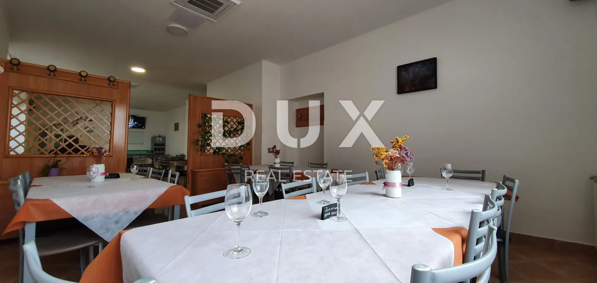 ISTRA, KRŠAN - Poslovni prostor - Restoran s uhodanim poslom 300,75m2
