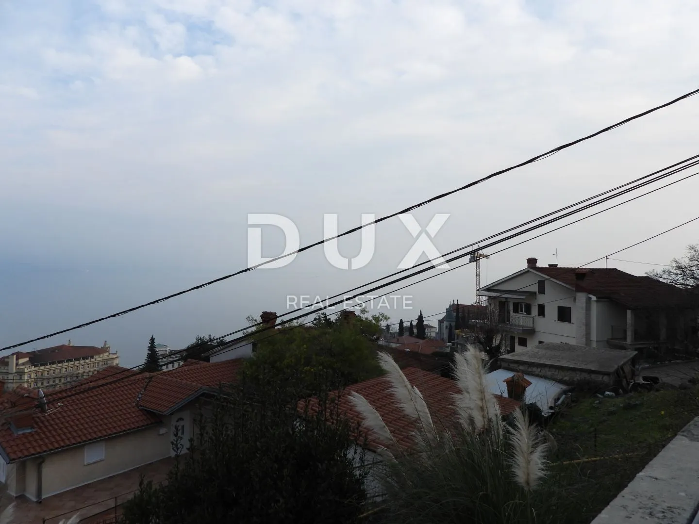 opatija- kuća 203m2 s panoramskim pogledom na more + okoliš - slika 14
