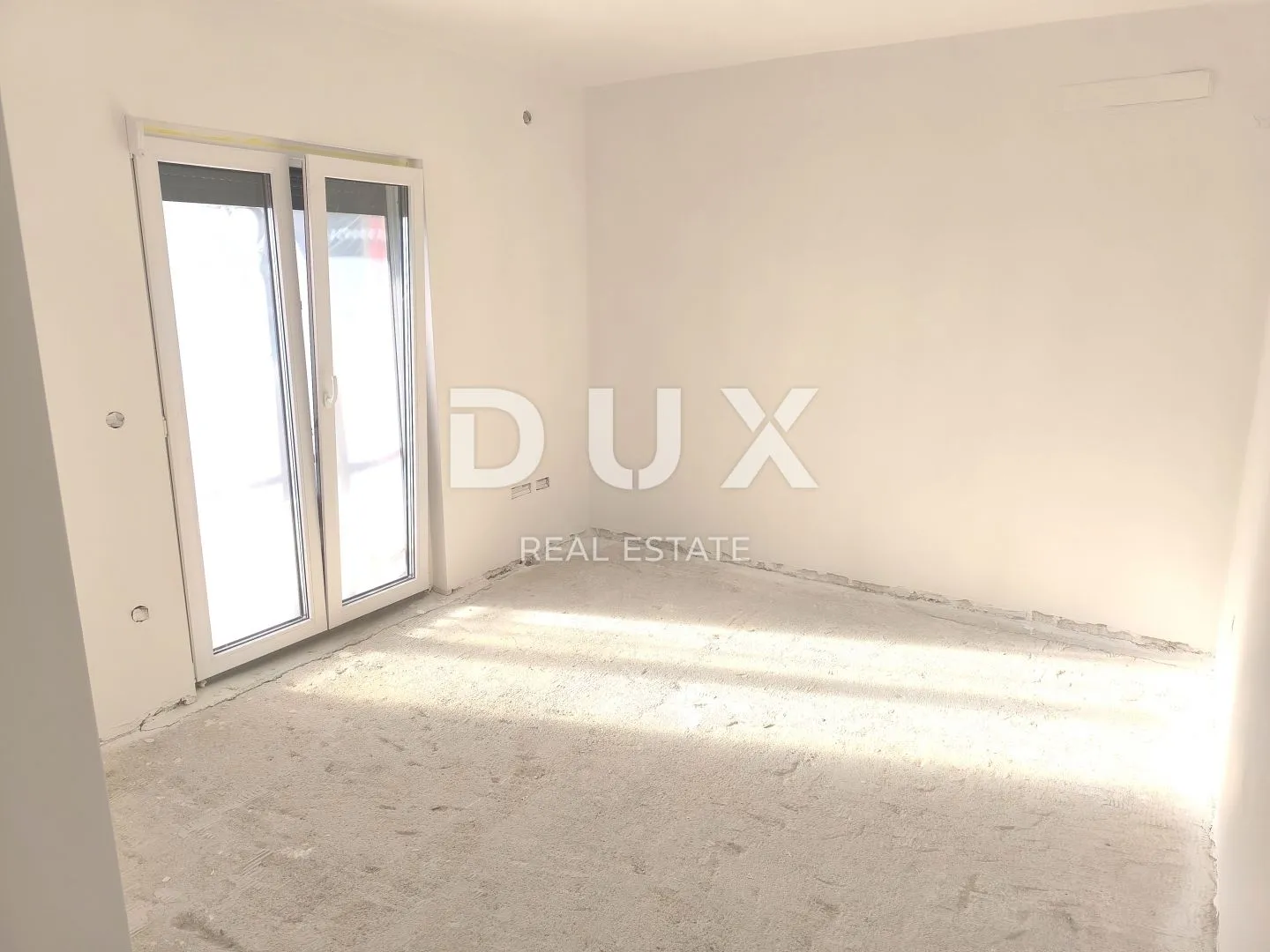 opatija, pobri - 2s+db stan na 1. katu s parkingom 72 m2 - slika 1