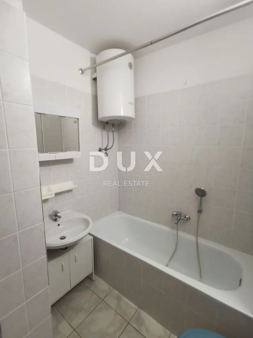 otok krk, grad krk - apartman s pogledom na more - slika 10