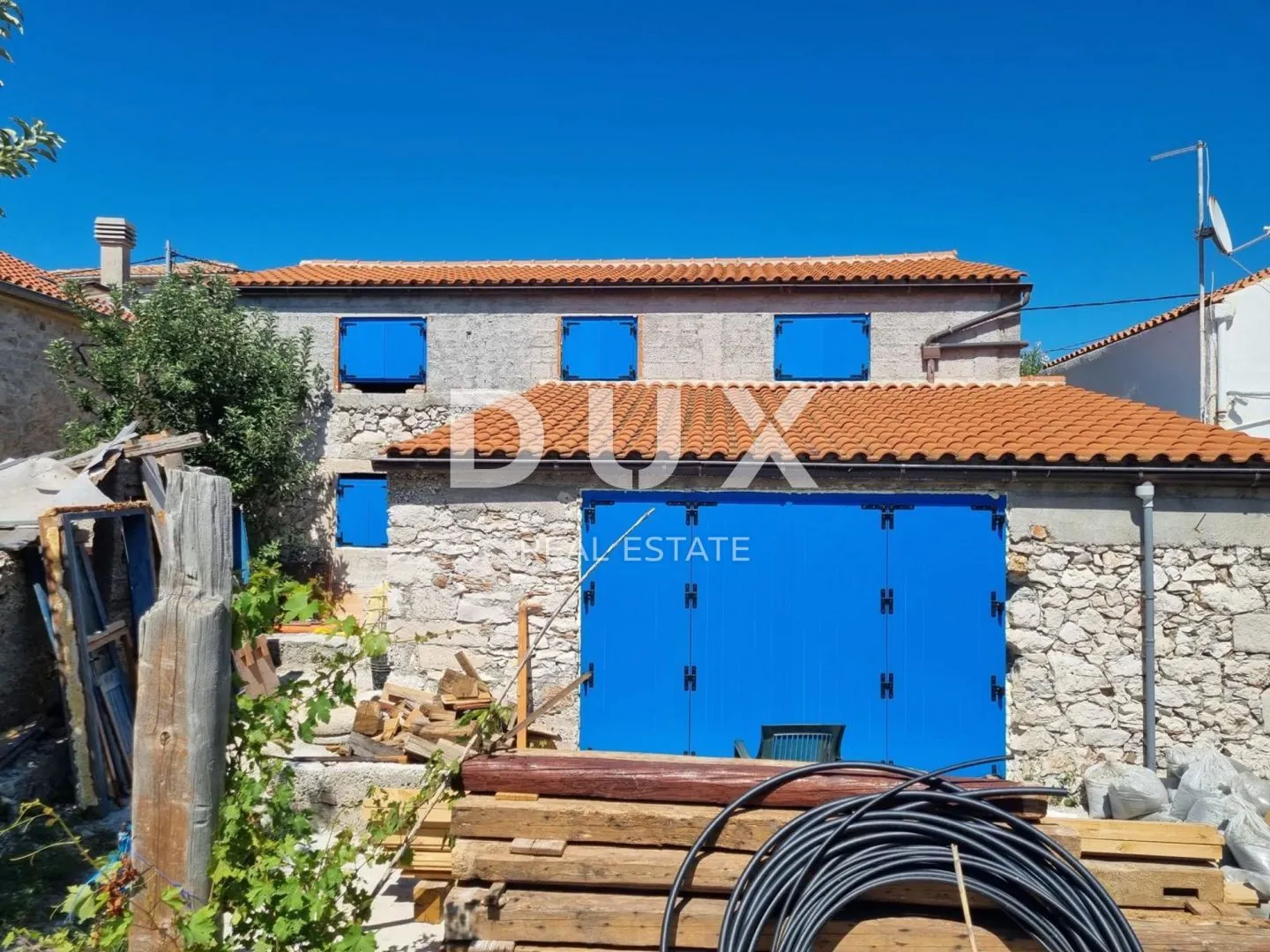 otok vele srakane, vele srakane - kamena kuća prvi red do mora - slika 2