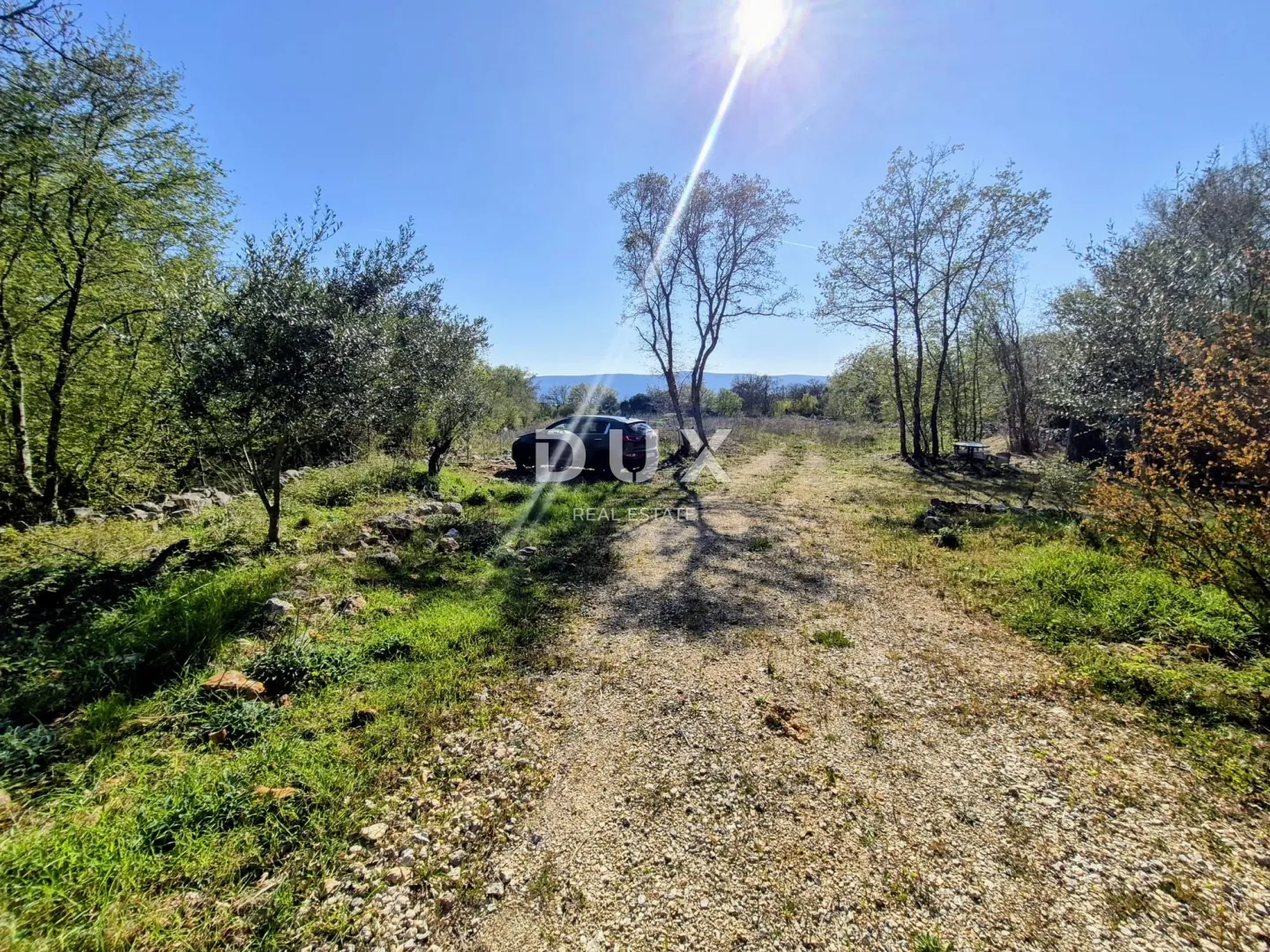 OTOK KRK, LINARDIĆI - poljoprivredno zemljište 4812 m2, snižena cijena! - Linardići, Krk