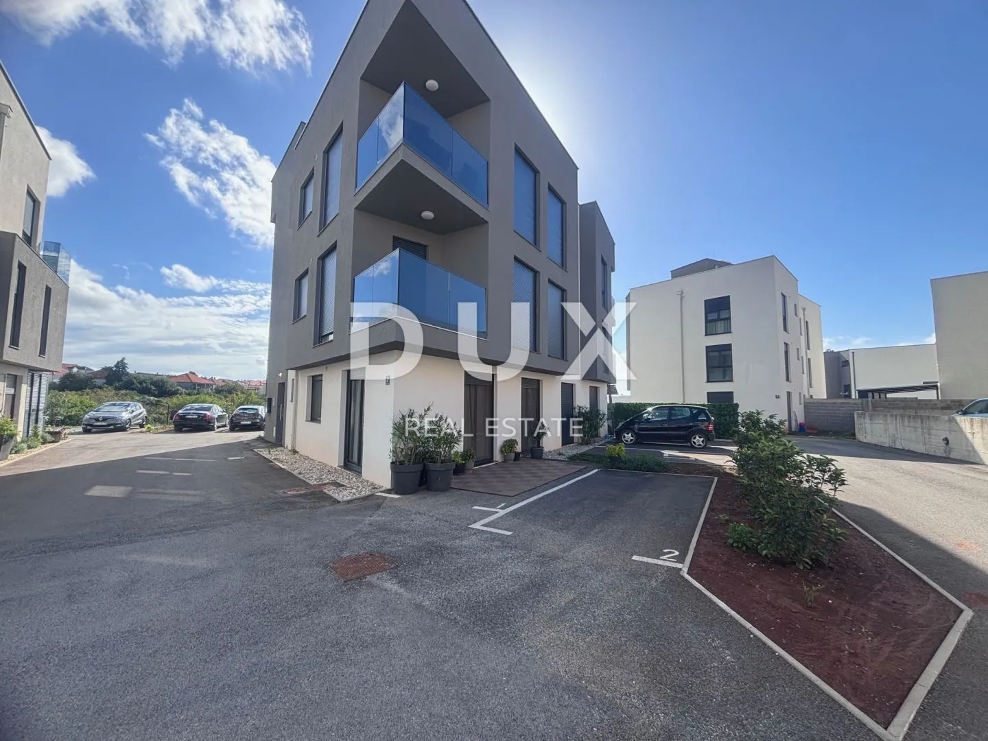 zadar, plovanija - predivan penthouse u novogradnji - slika 2
