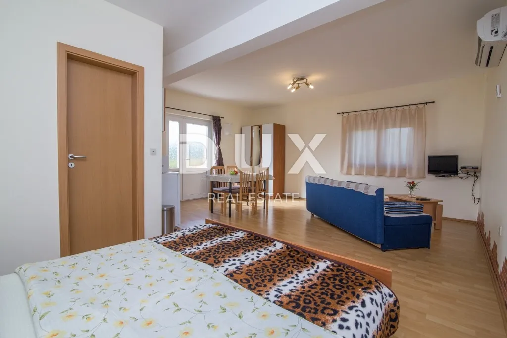 biograd na moru - ekskluzivna prilika – kuća s 4 apartmana i prostranim stanom – centar! - slika 27